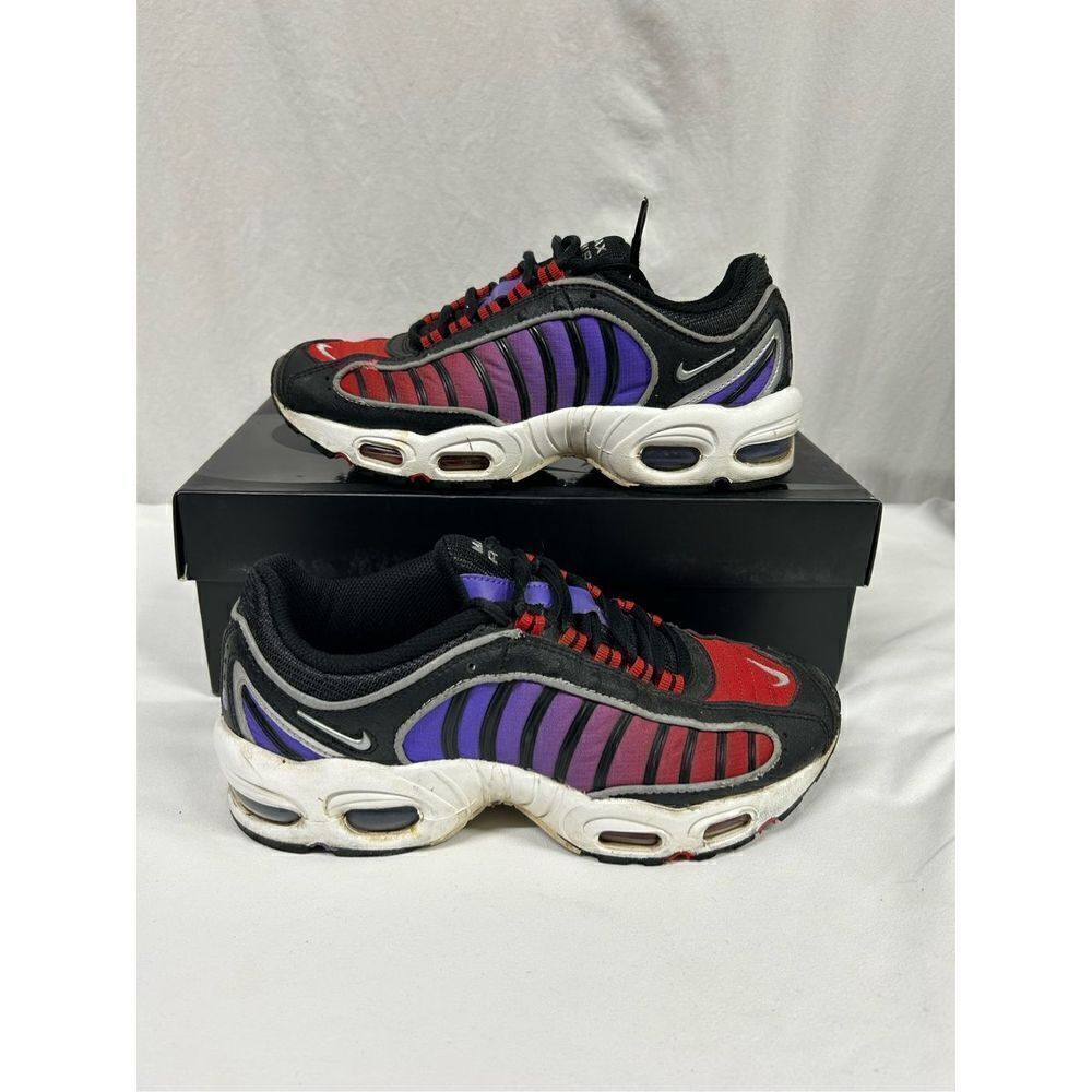 Nike Air Max Tailwind IV Black Athletic Sneakers Shoes CQ9962-001 Womens Size 7.